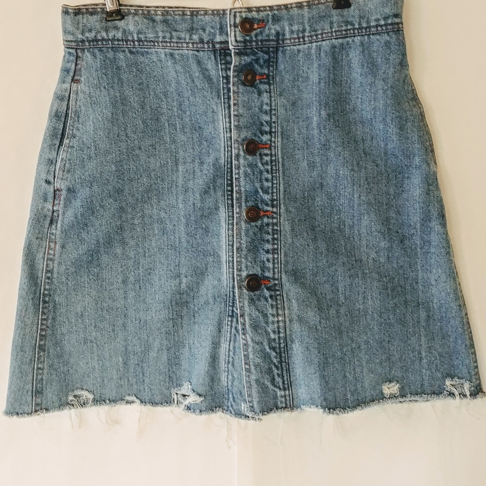High Waisted Distressed Light Wash Denim Skirt M